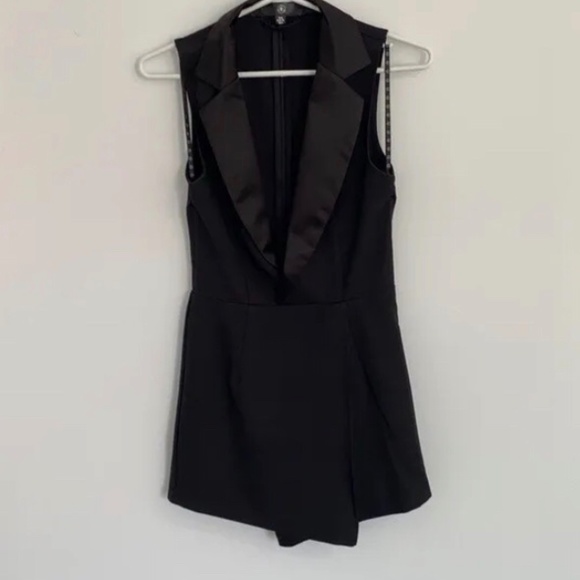 Tuxedo style jumpsuit - Picture 1 of 2